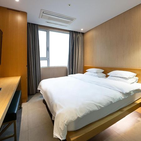 Hotel The Designers Hongdae Seoel Buitenkant foto
