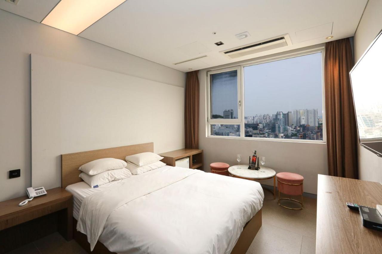 Hotel The Designers Hongdae Seoel Buitenkant foto