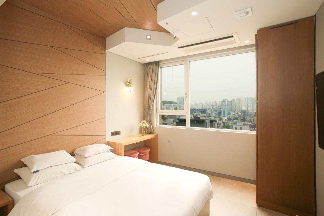 Hotel The Designers Hongdae Seoel Buitenkant foto