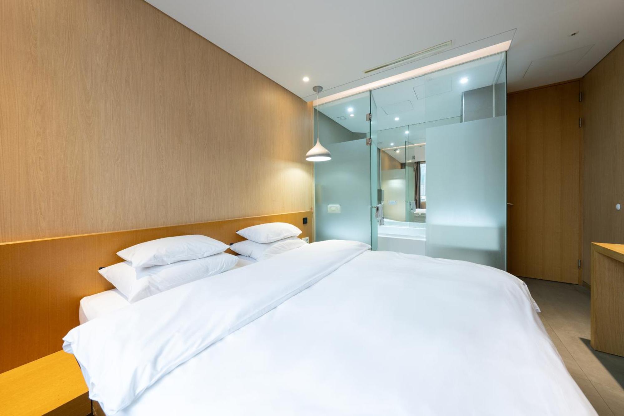 Hotel The Designers Hongdae Seoel Buitenkant foto