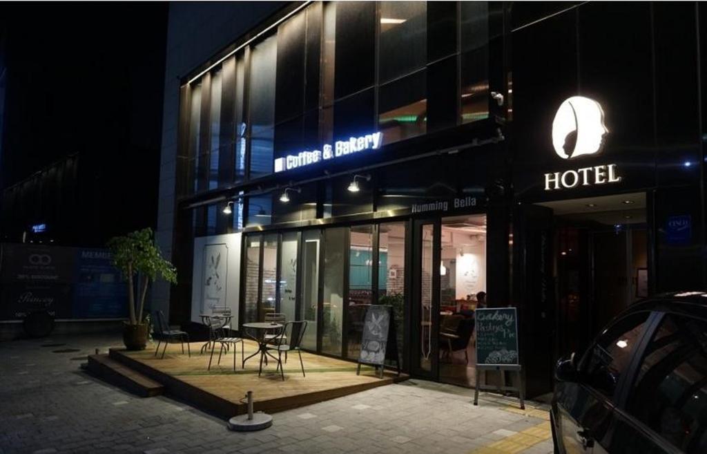 Hotel The Designers Hongdae Seoel Buitenkant foto